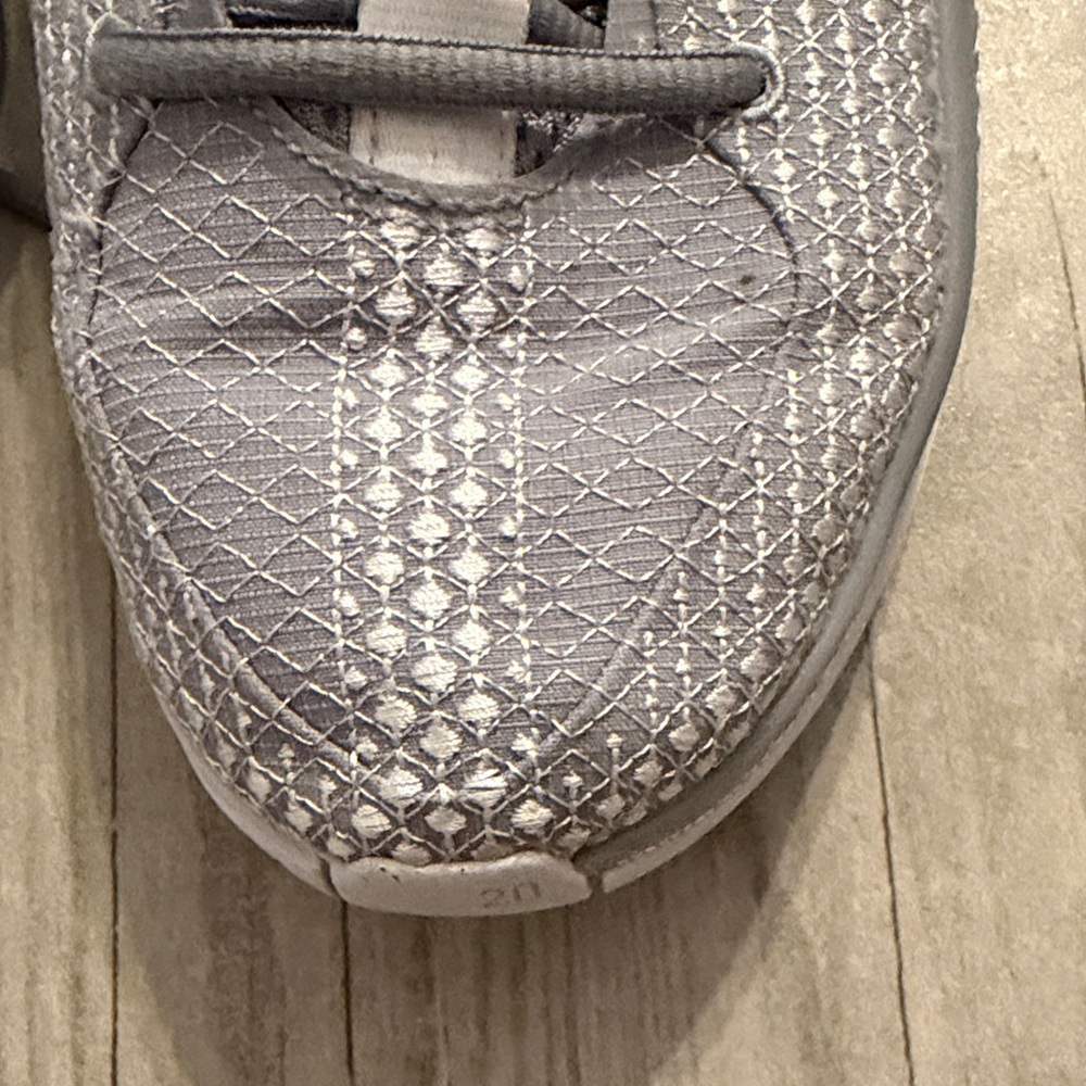Nike Sneakers - Picture 2 of 7